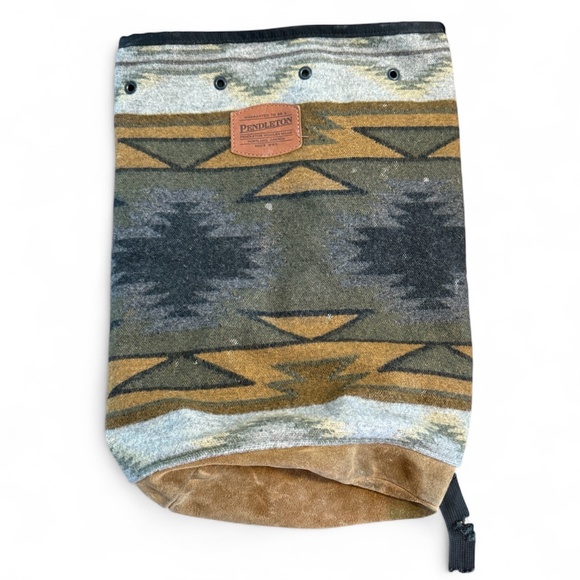 Vintage 90s Pendleton Wool Cinch Top Sling Bag Leather Bottom Southwest Pattern - Picture 1 of 3